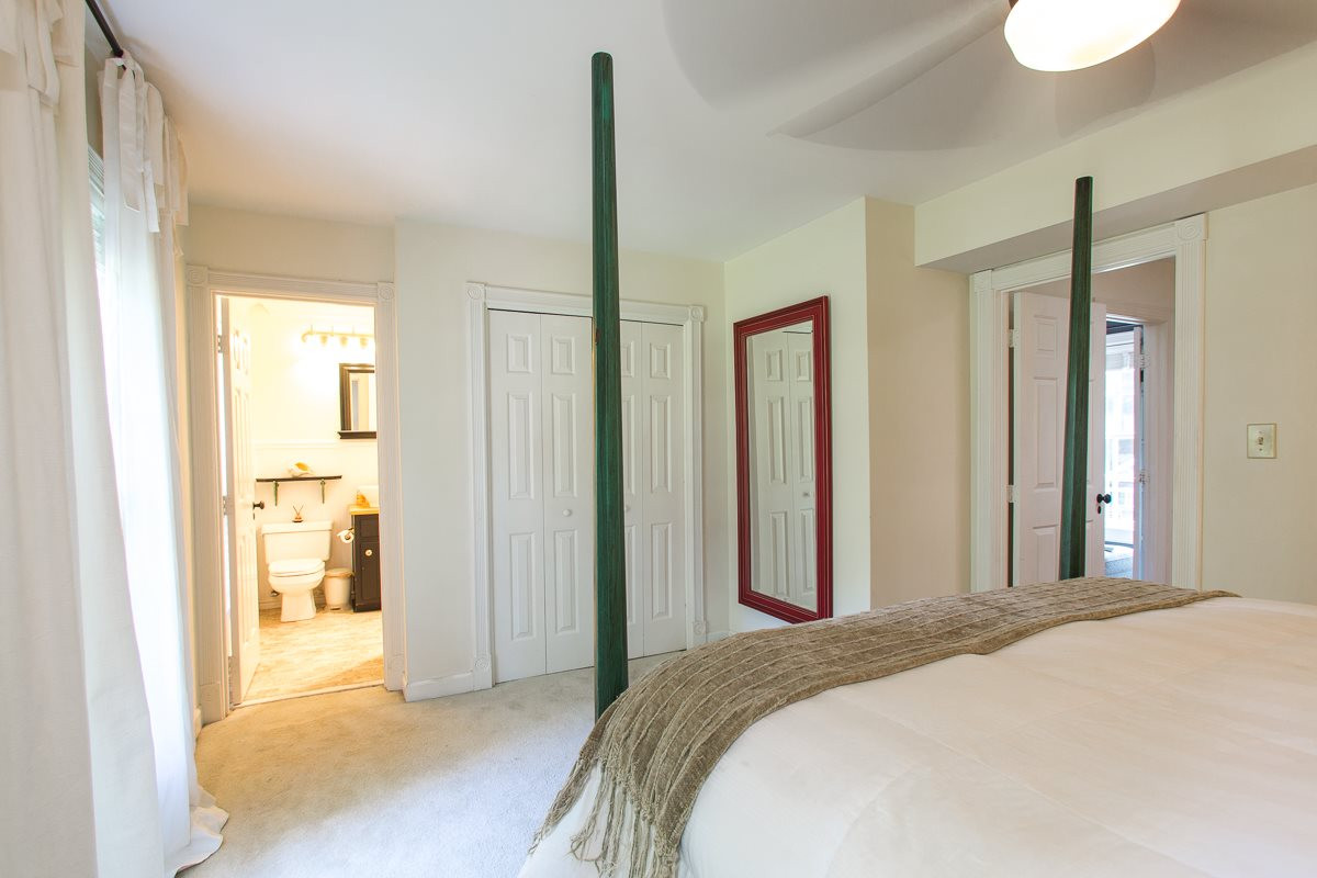 1715 Six Gables Road Durham, NC 27712 - Photo 19 of 25 This bedroom shares the Jack-n-Jill bath with bedroom #2. Great layout for easy access. Bedroom 3
