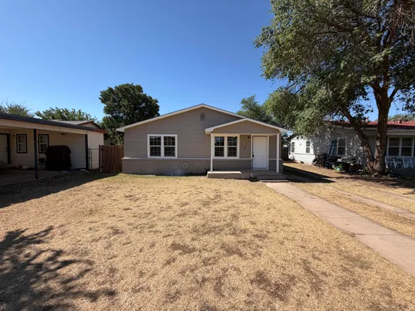 $1,350 | 4413 40th Street, Lubbock, TX 79414