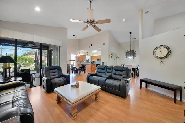 $799,900 | 19261 Cherry Hills Terrace, Boca Raton, FL 33498