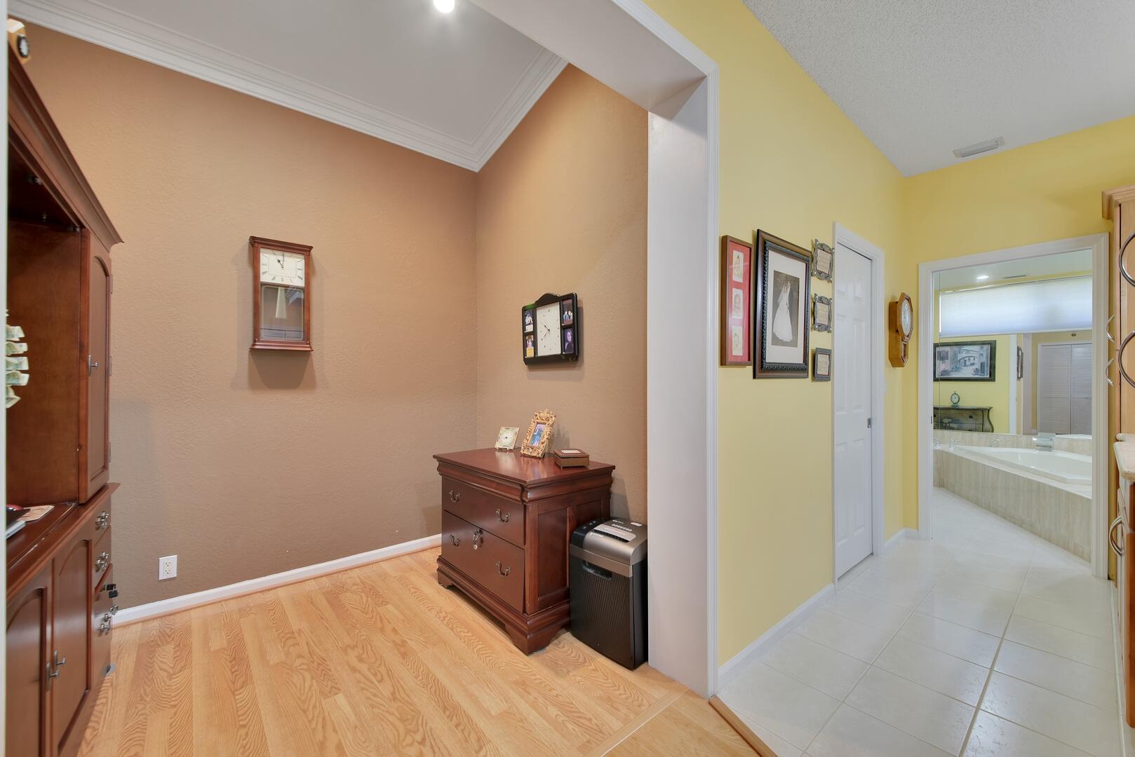 19261 Cherry Hills Terrace Boca Raton, FL 33498 - Photo 19 of 53 a view of a livingroom with a workspace