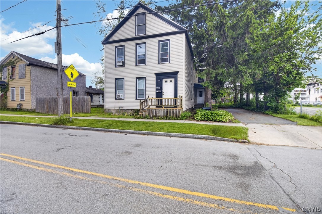 613 Spring Street Utica, NY 13502 - Photo 2 of 16