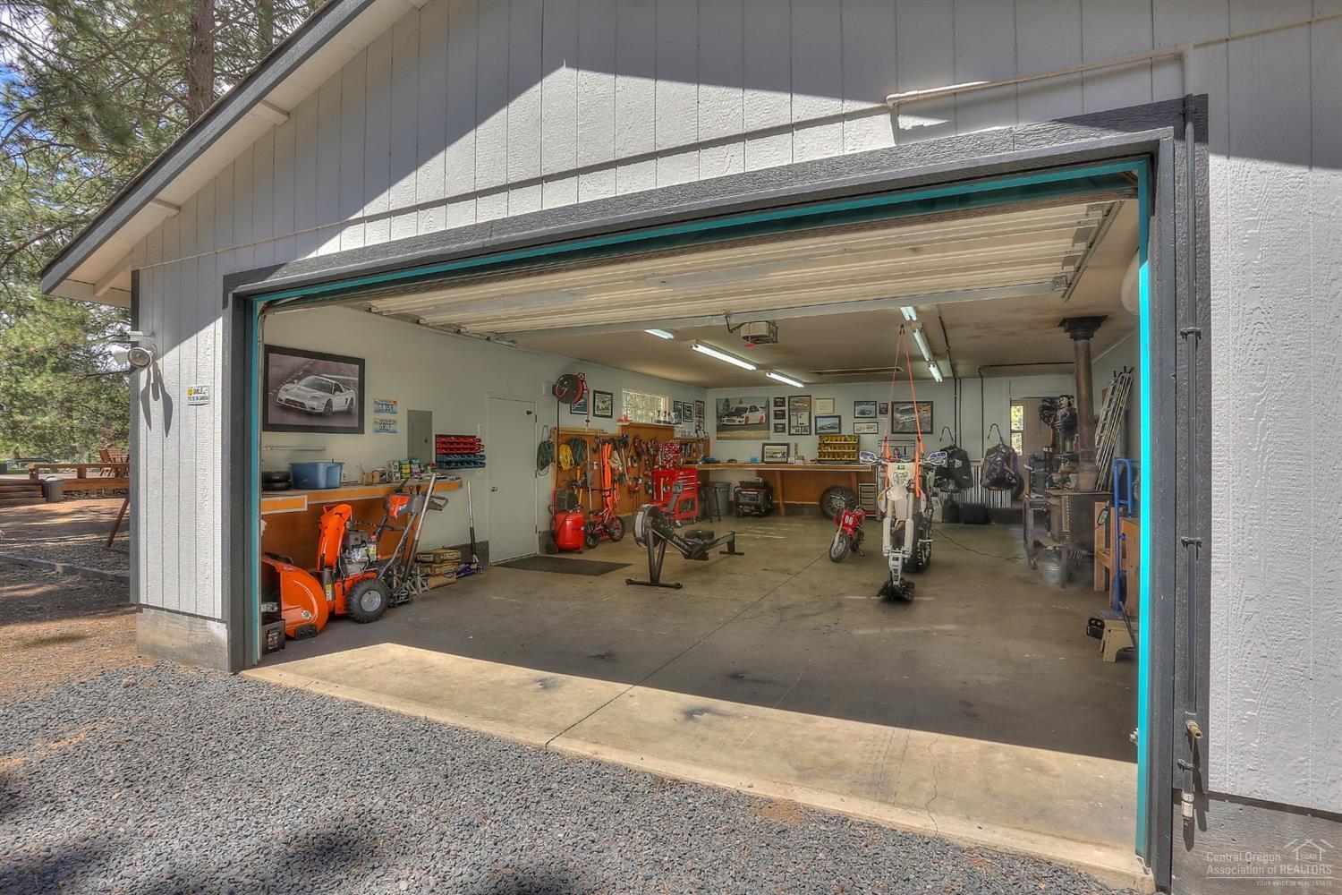 19420 Indian Summer Road Bend, OR 97702 - Photo 24 of 25 Additional Photo