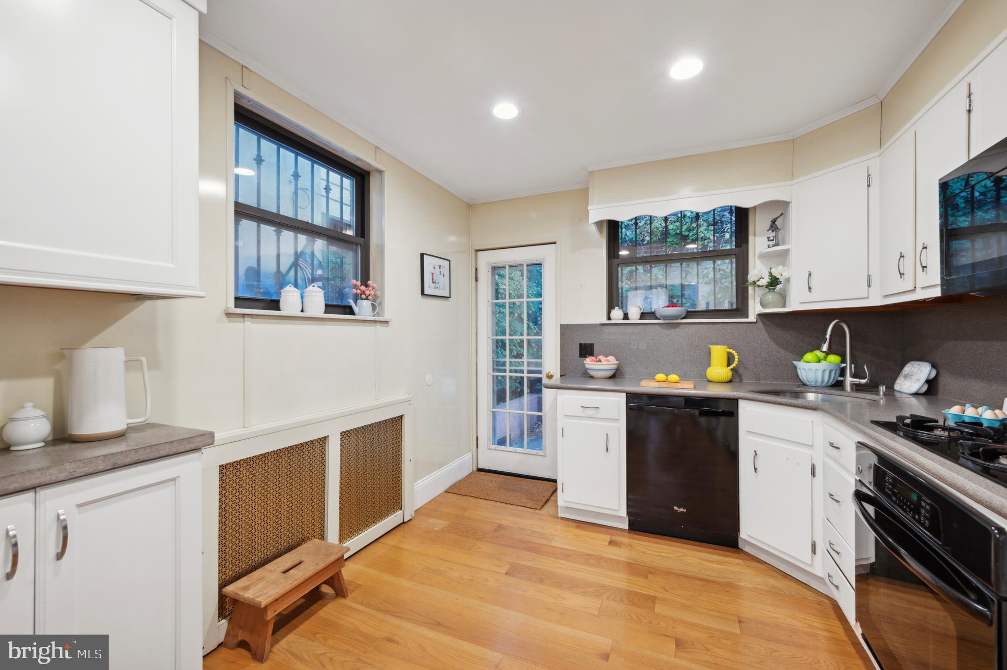 1320 McKean Street Philadelphia, PA 19148 - Photo 15 of 25