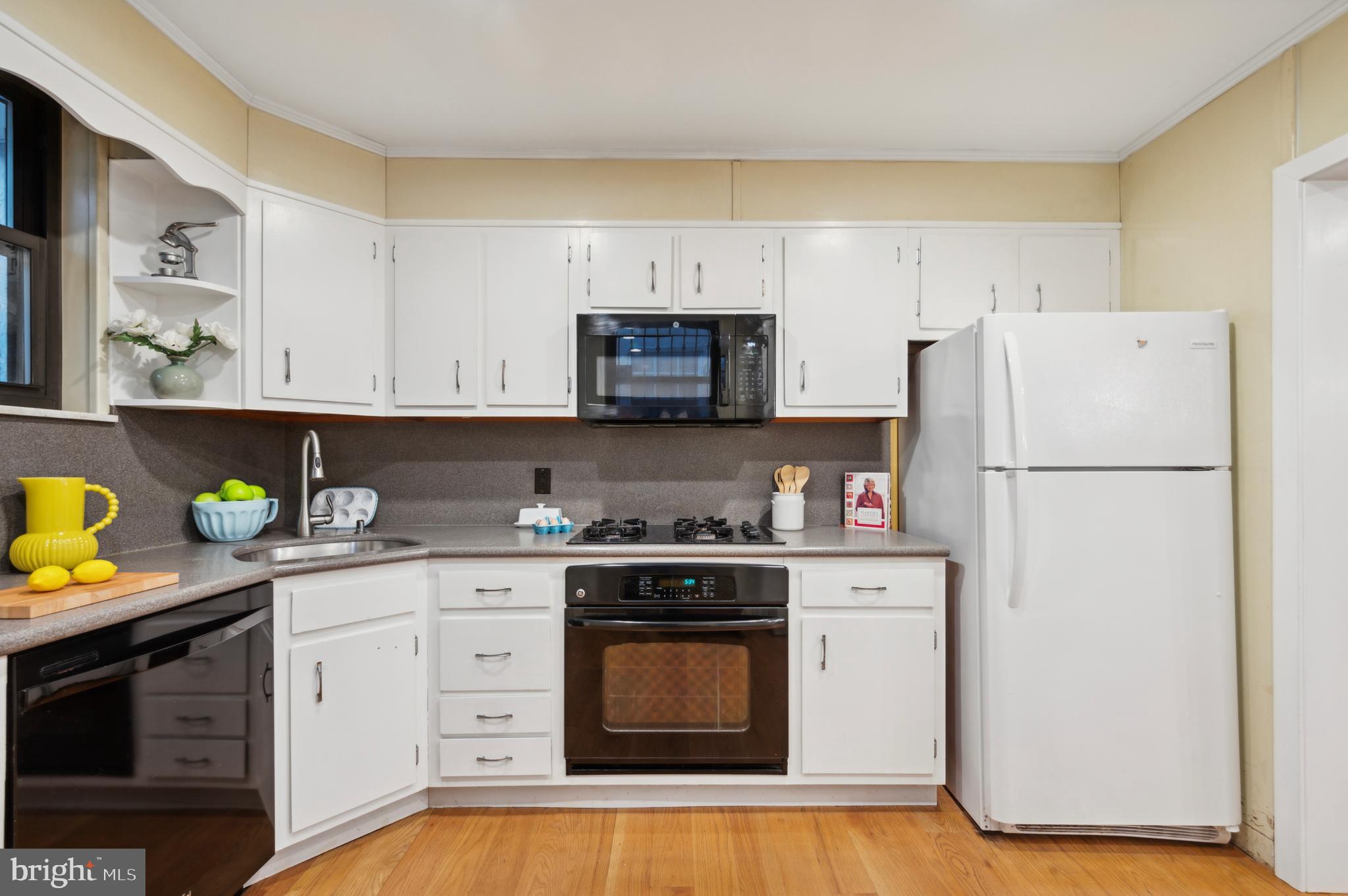 1320 McKean Street Philadelphia, PA 19148 - Photo 19 of 25