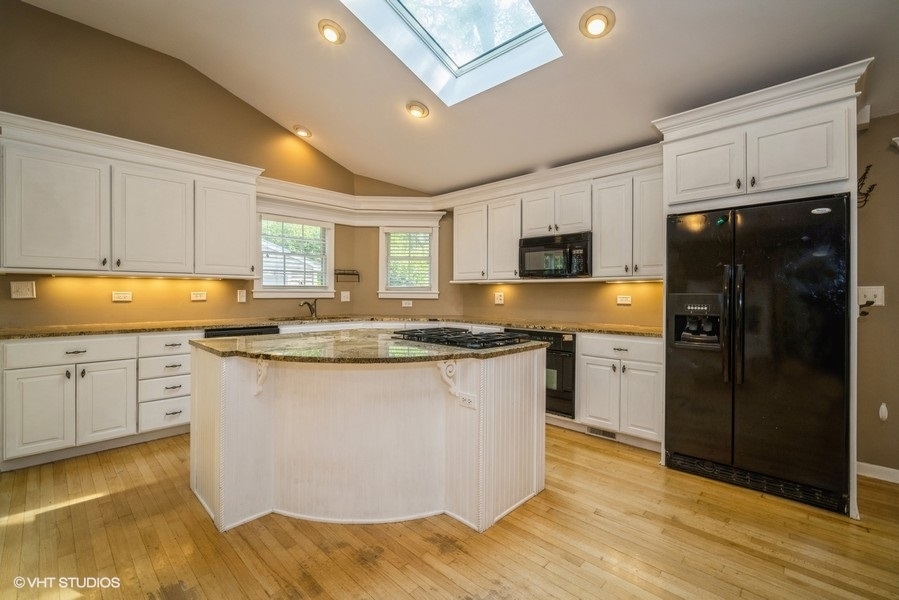 1069 Andean Place Highland Park, IL 60035 - Photo 8 of 22