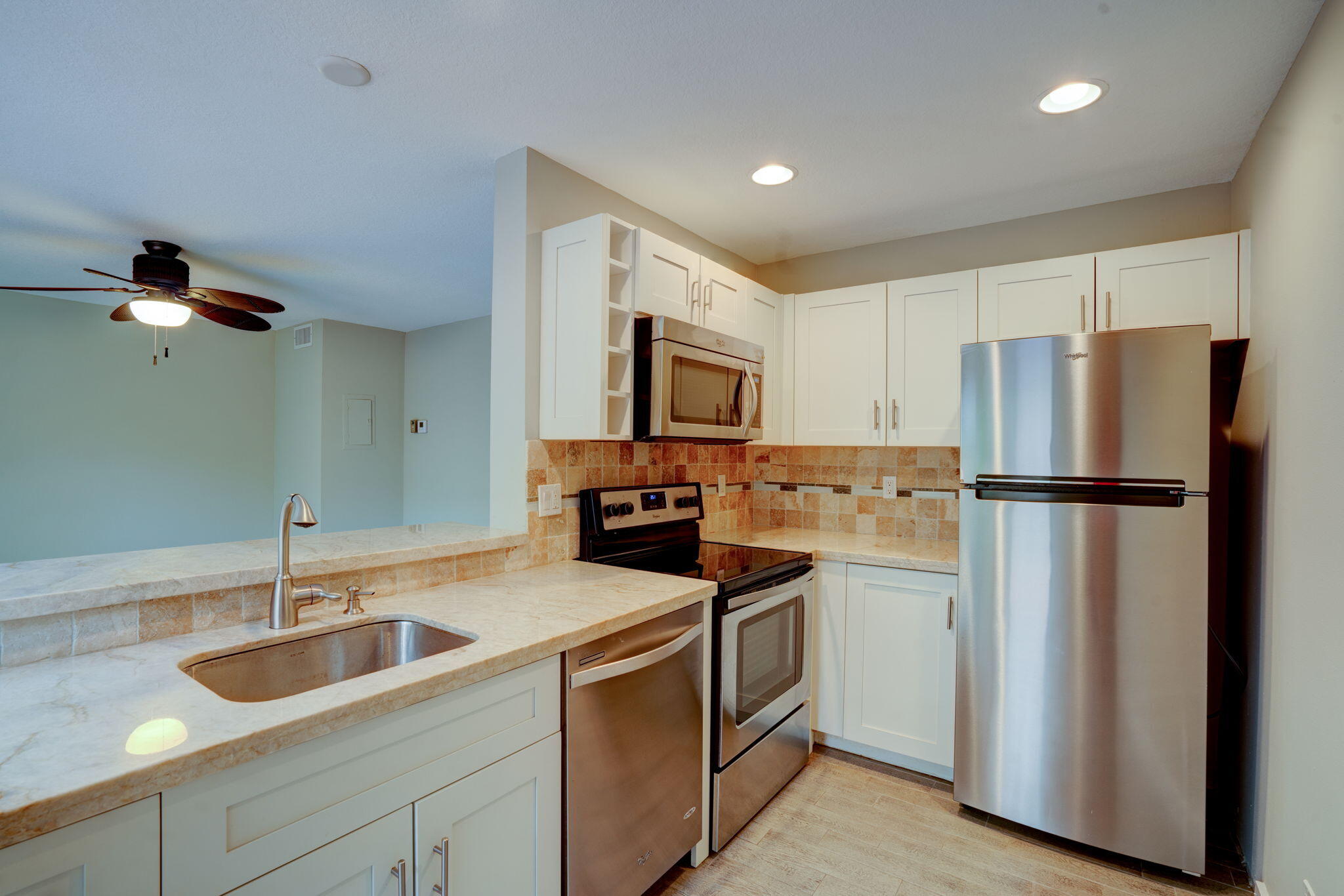 1605 Highway 1, Unit 7B Jupiter, FL 33477 - Photo 15 of 37 14-web-or-mls-1605 US 1 7B-7