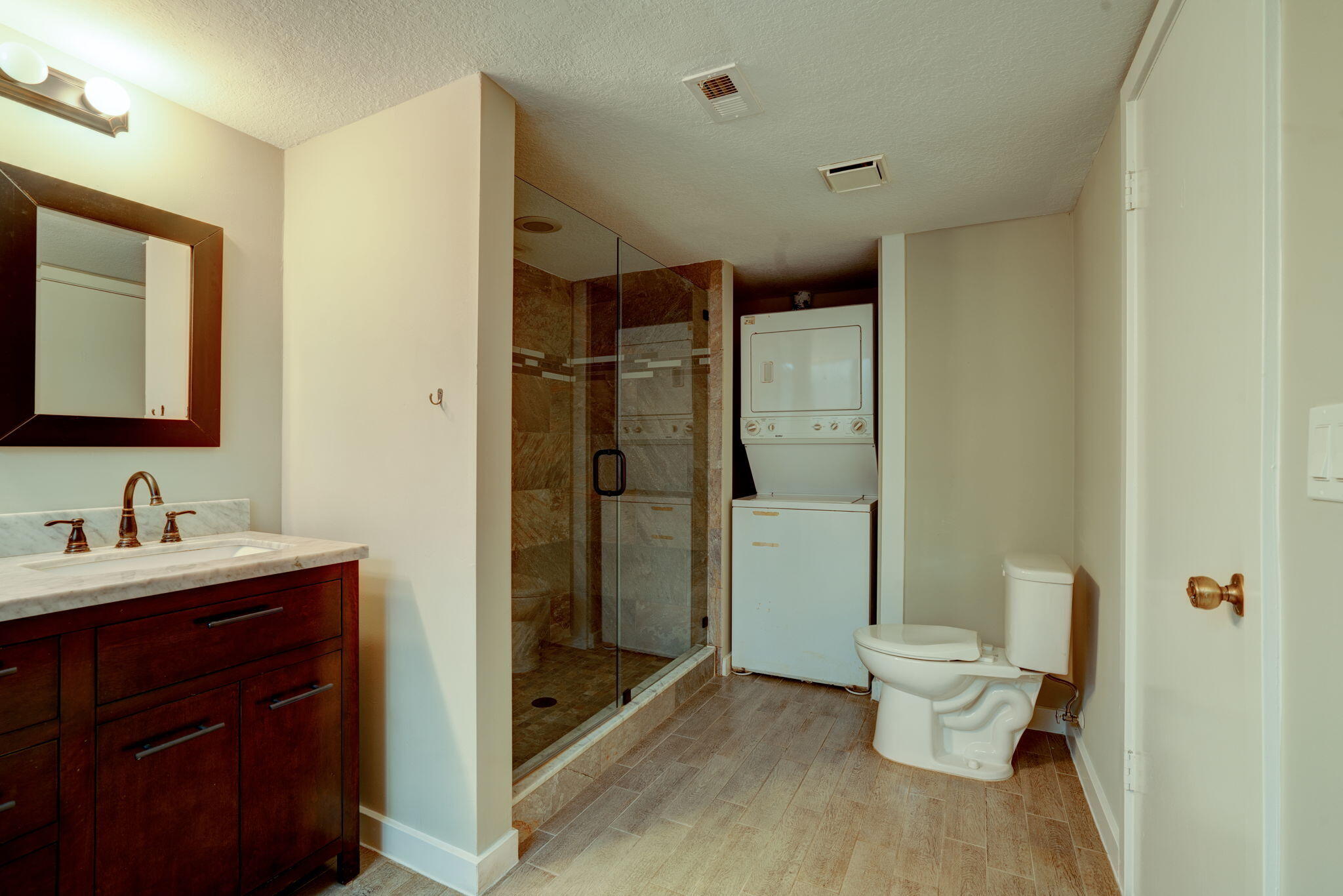 1605 Highway 1, Unit 7B Jupiter, FL 33477 - Photo 23 of 37 21-web-or-mls-1605 US 1 7B-14