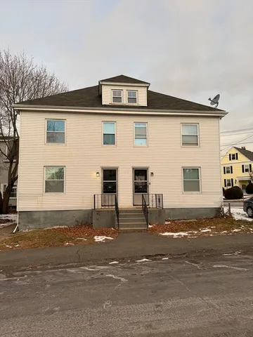 $2,500 | 56 Sheridan Street, Unit 1, Haverhill, MA 01830