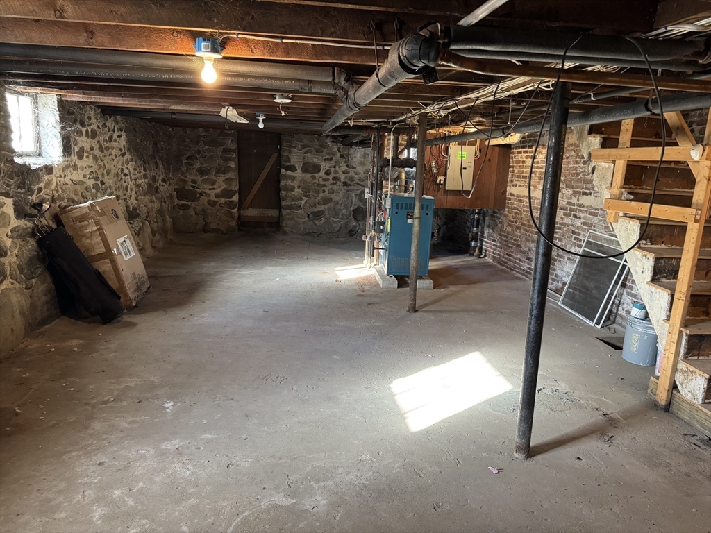 56 Sheridan Street, Unit 1 Haverhill, MA 01830 - Photo 10 of 11