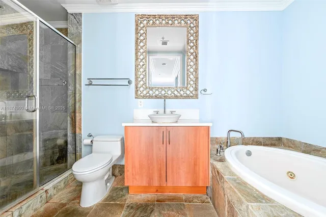 $335,000 | 2631 Northeast 14th Avenue, Unit 309, Wilton Manors, FL 33334