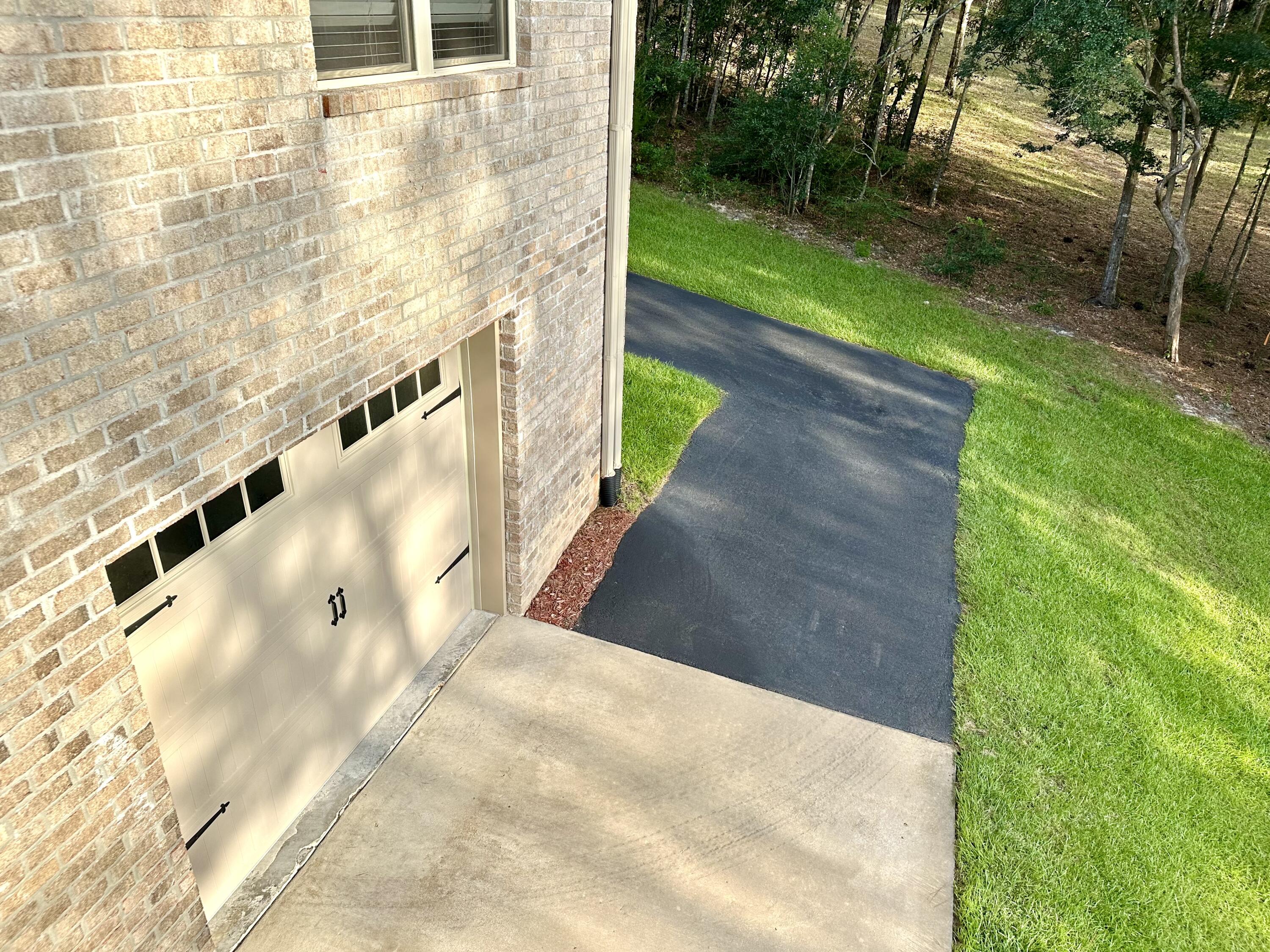 1207 Tallokas Road Crestview, FL 32536 - Photo 10 of 58 4B7A09EF-8740-4295-BC80-95CD3B98EEAC