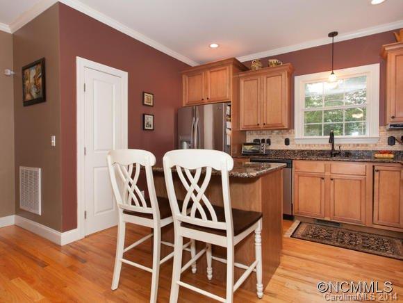 23 Noble Road Fairview, NC 28730 - Photo 8 of 24 Gallery Image 8
