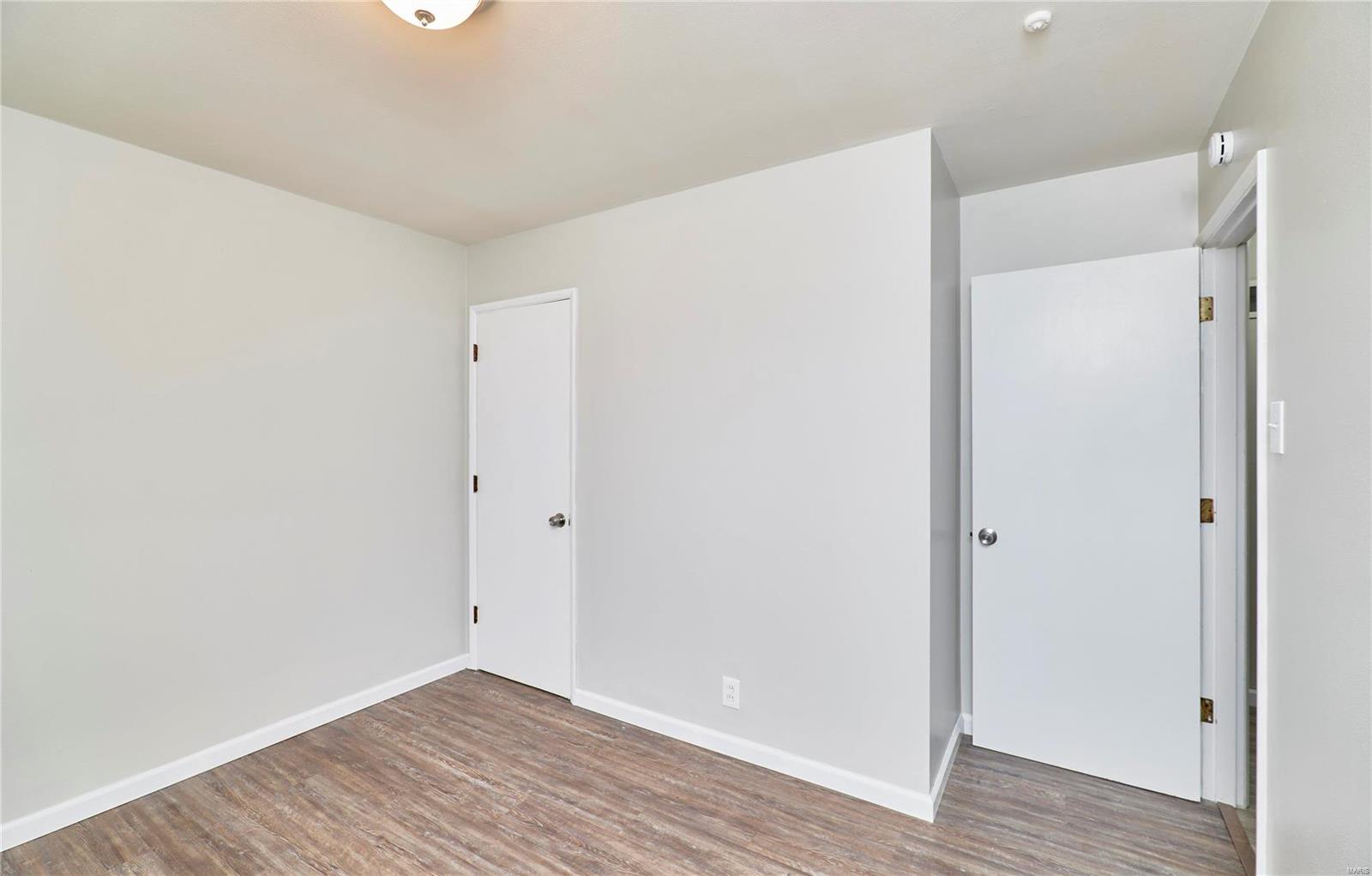 1818 Hudson Road St. Louis, MO 63136 - Photo 15 of 24