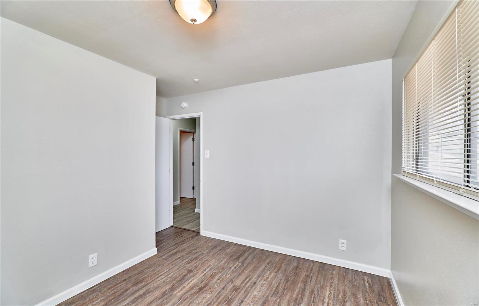 1818 Hudson Road St. Louis, MO 63136 - Photo 17 of 24