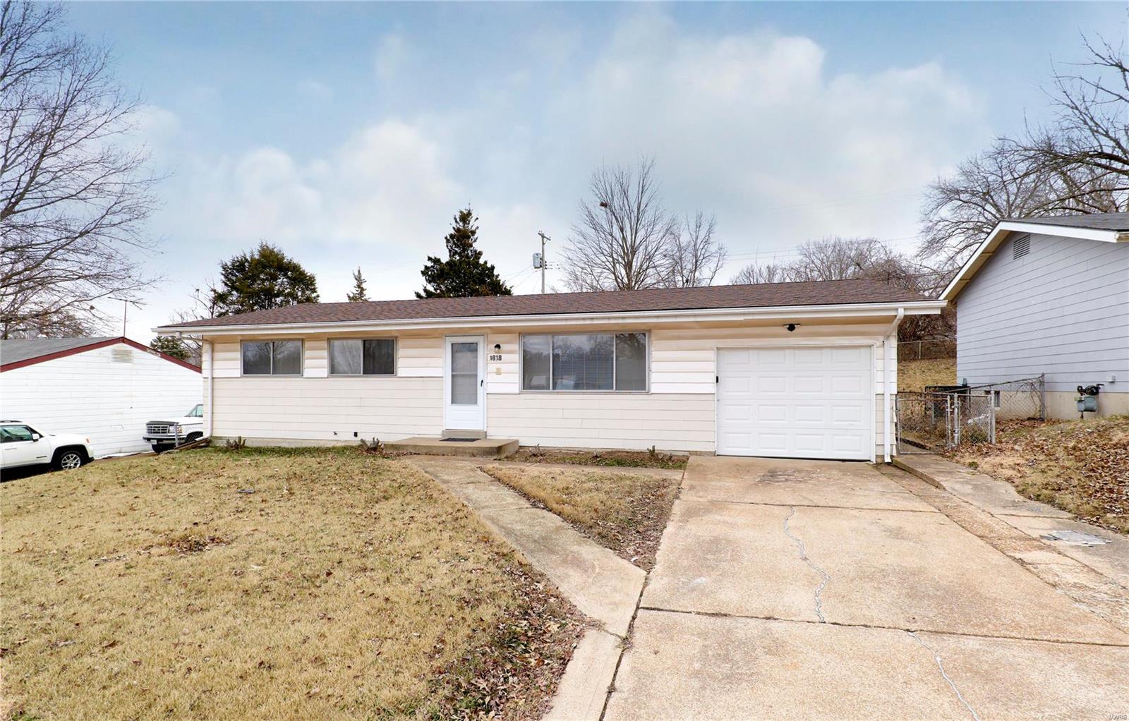 1818 Hudson Road St. Louis, MO 63136 - Photo 2 of 24