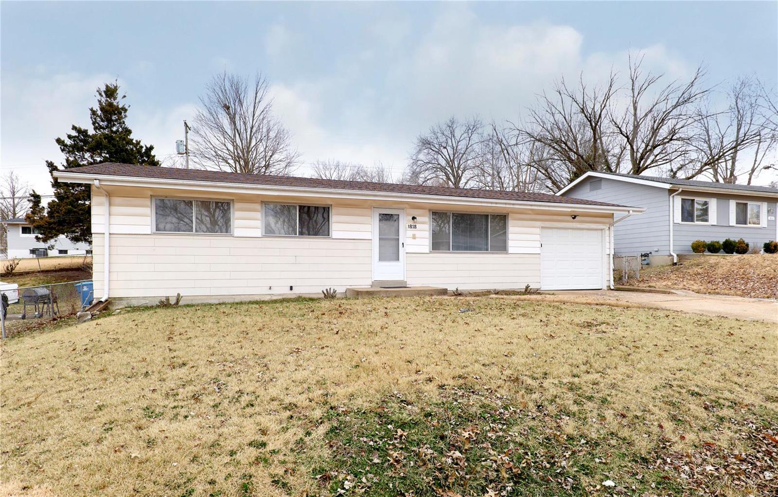 1818 Hudson Road St. Louis, MO 63136 - Photo 3 of 24