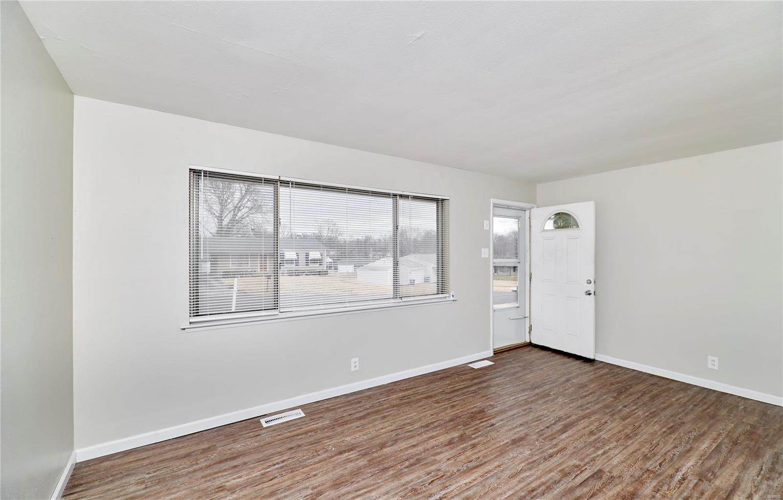 1818 Hudson Road St. Louis, MO 63136 - Photo 5 of 24