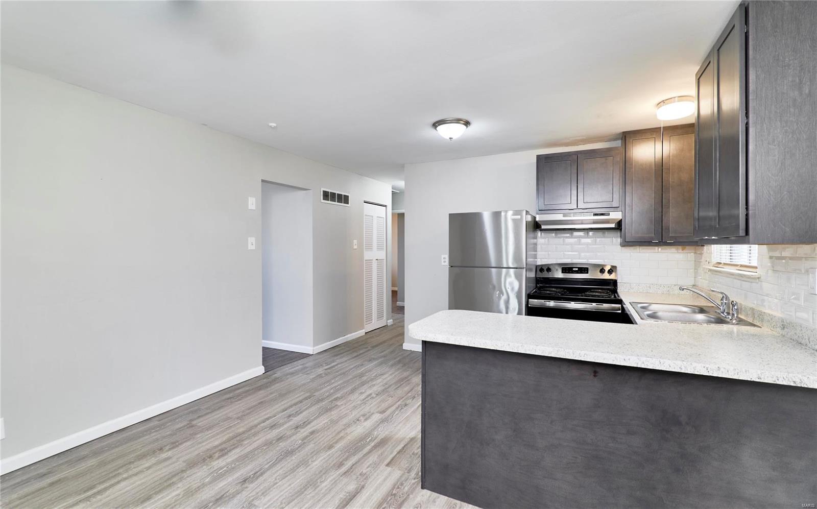 1818 Hudson Road St. Louis, MO 63136 - Photo 10 of 24