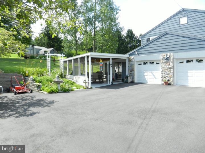536 Geigertown Road Birdsboro, PA 19508 - Photo 11 of 25 Gallery Image 11