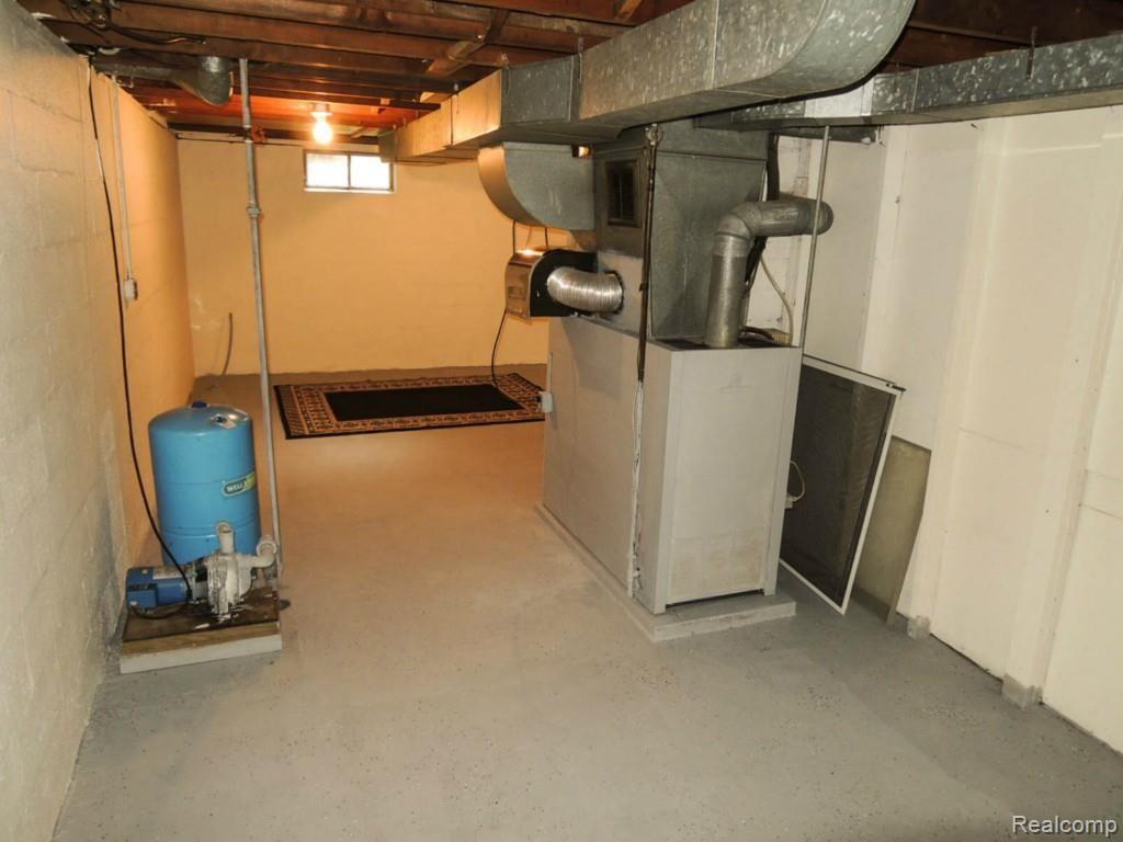 4296 Marcus Road Waterford, MI 48329 - Photo 8 of 42 Basement3.jpg