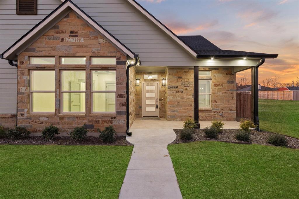 512 Bandera Drive Howe, TX 75459 - Photo 2 of 40