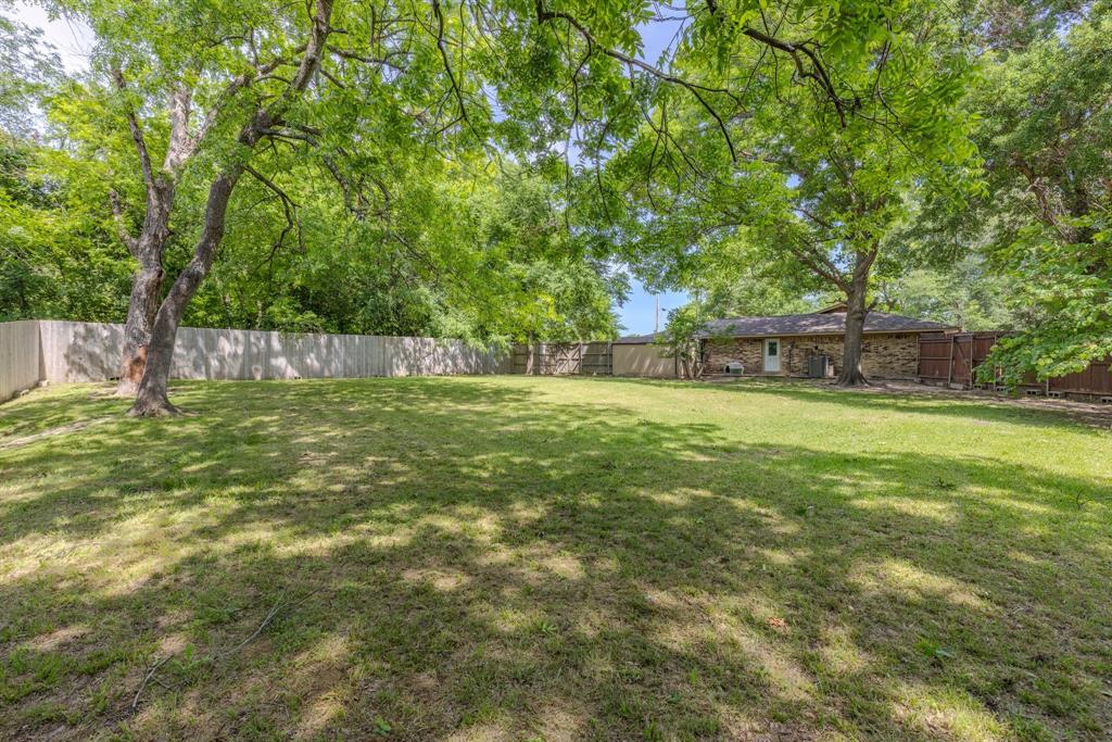 3026 Arapaho Road Commerce, TX 75428 - Photo 33 of 38