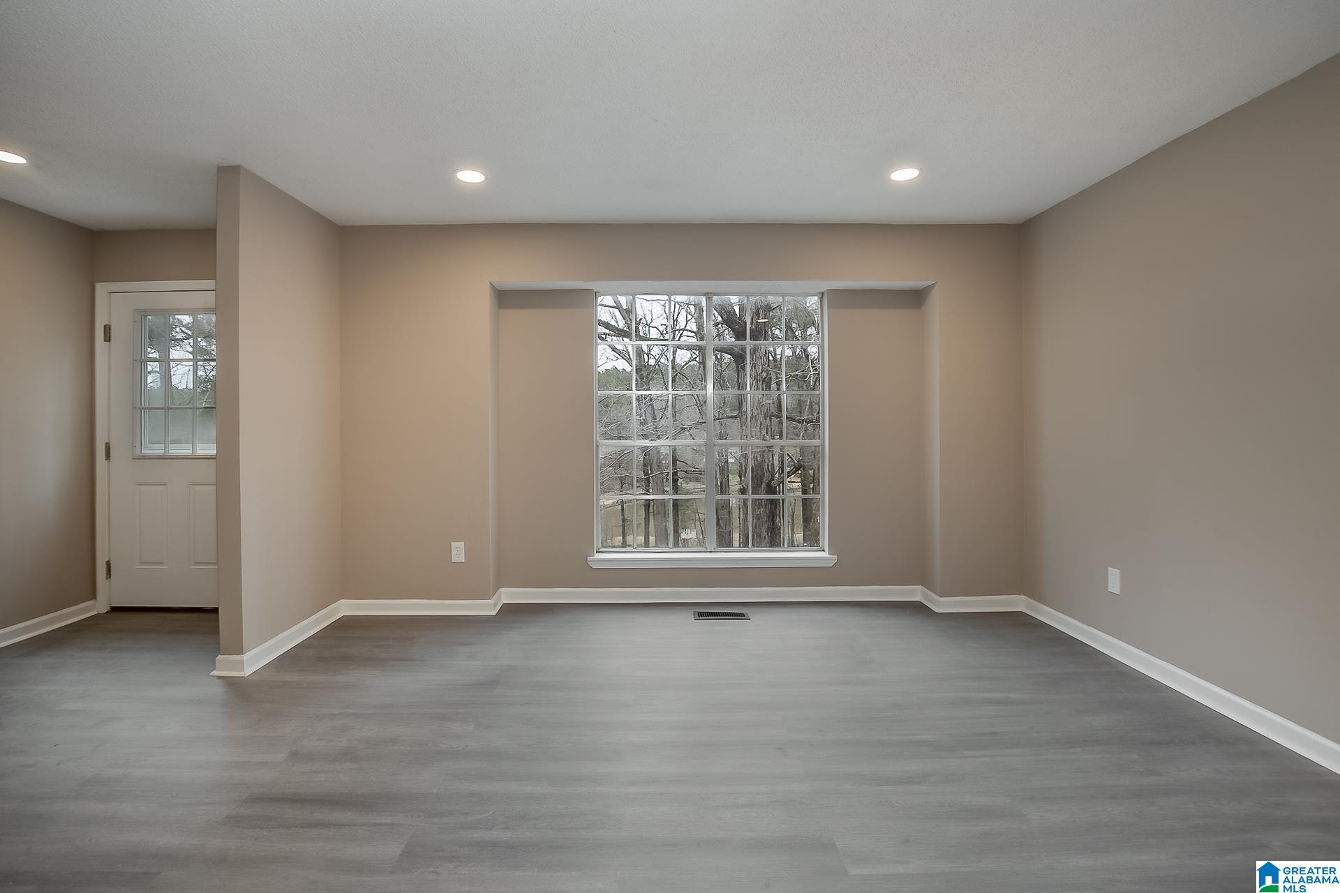 8750 Old Tennessee Pike Road Pinson, AL 35126 - Photo 17 of 35