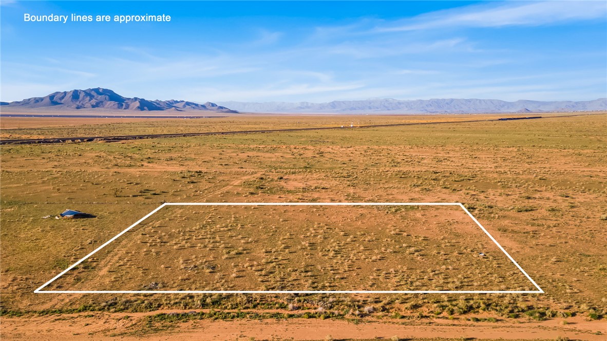 82 Dawson Road Kingman, AZ 86401 - Photo 1 of 17 Aerial View