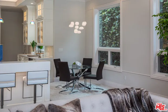 $30,000 | 210 South Westgate Avenue, Los Angeles, CA 90049