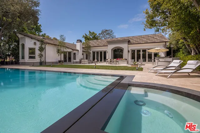 $30,000 | 210 South Westgate Avenue, Los Angeles, CA 90049