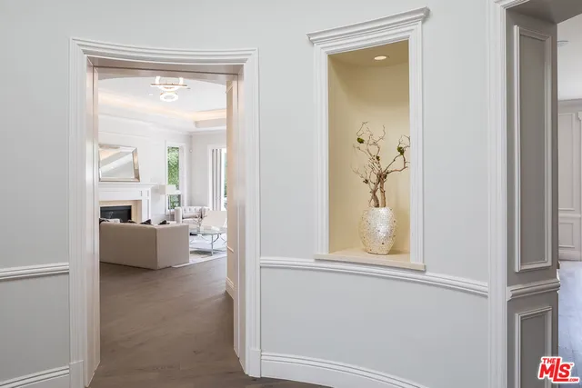 $30,000 | 210 South Westgate Avenue, Los Angeles, CA 90049