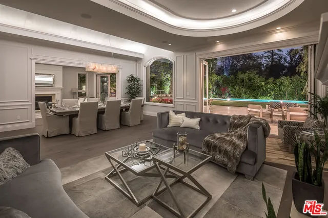 $30,000 | 210 South Westgate Avenue, Los Angeles, CA 90049