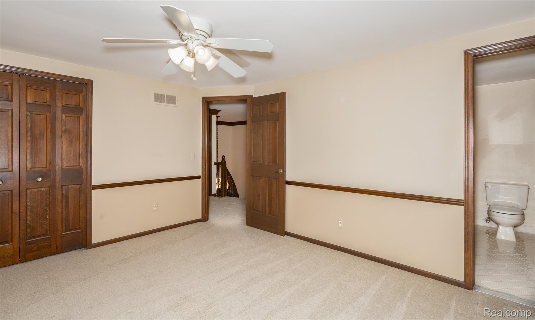 876 Snowmass Drive Rochester, MI 48309 - Photo 36 of 45 876 Snowmass Dr RHills INT-27.jpg