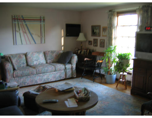 255 East Hadley Road Amherst, MA 01002 - Photo 7 of 8 Gallery Image 7