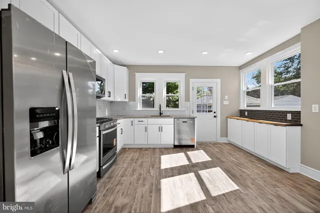 $219,900 | 34 South Enola Drive, Enola, PA 17025