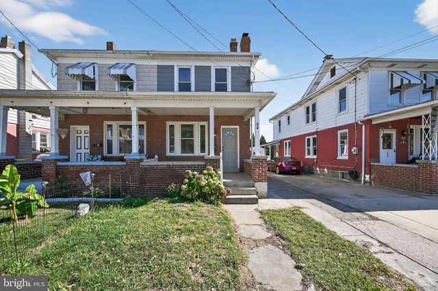 $219,900 | 34 South Enola Drive, Enola, PA 17025