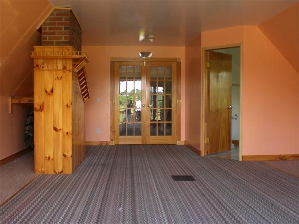 698 Town Farm Road Warren, MA 01083 - Photo 19 of 19 wooden floor in a gallery