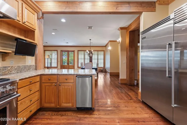 $950,000 | 6021 Mermentau Drive, Youngsville, LA 70592