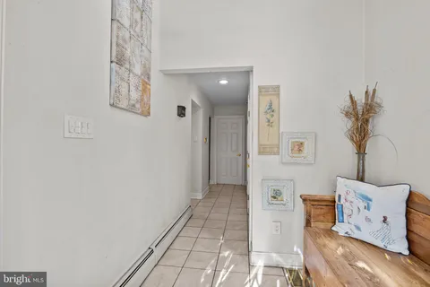 $750,000 | 50 High Point East, Huntingdon Valley, PA 19006