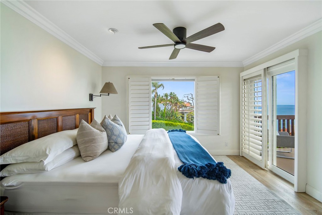 32041 Point Place Laguna Beach, CA 92651 - Photo 24 of 59 a bed room with a bed and a window
