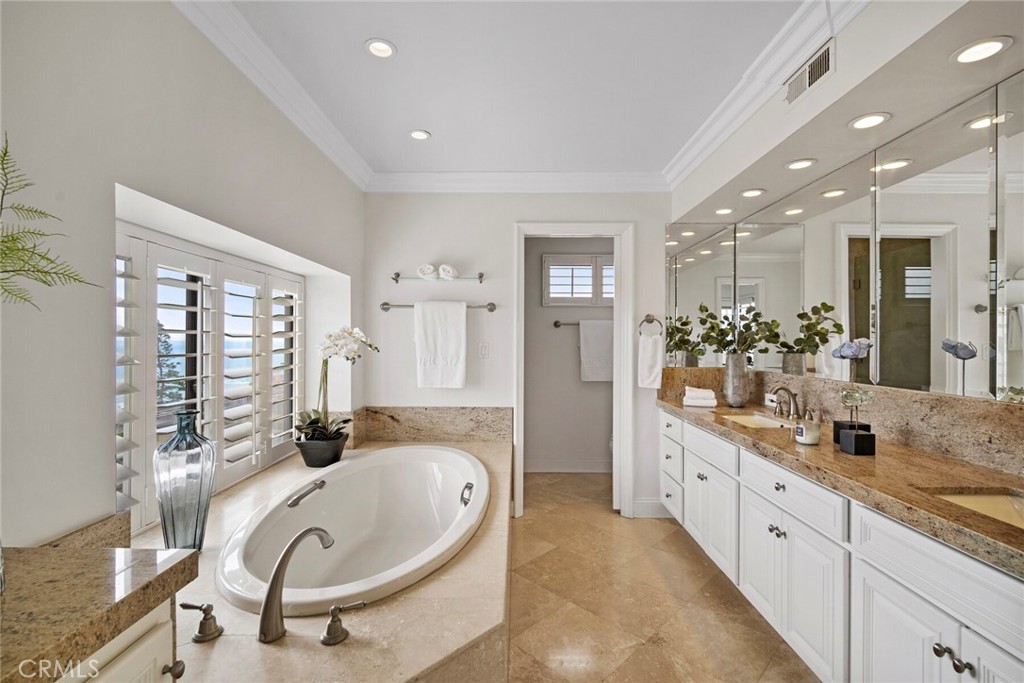 32041 Point Place Laguna Beach, CA 92651 - Photo 28 of 59