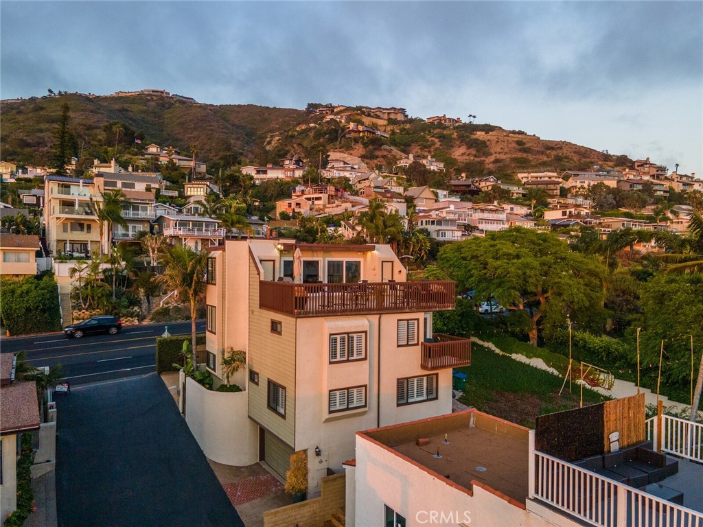32041 Point Place Laguna Beach, CA 92651 - Photo 5 of 59 a view of city from balcony