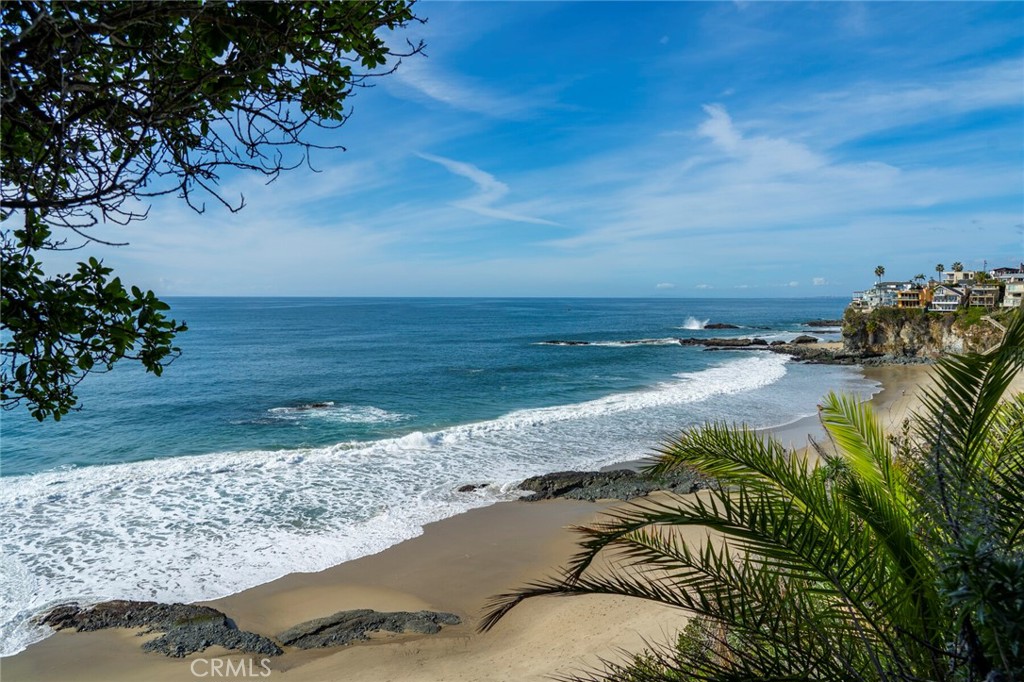 32041 Point Place Laguna Beach, CA 92651 - Photo 52 of 59 a view of an ocean and beach