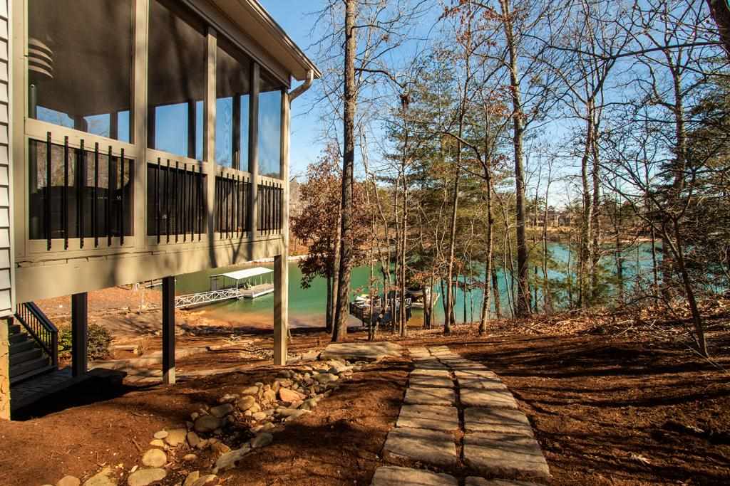 341 Knox Campground Road Seneca, SC 29672 - Photo 2 of 36