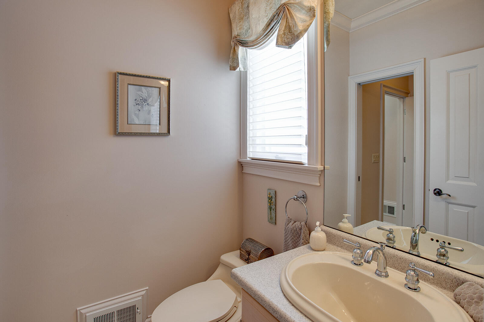 32822 Old Post Road Niles, MI 49120 - Photo 35 of 59 024