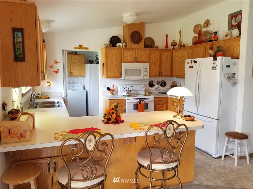4330 169th Avenue Southwest Rochester, WA 98579 - Photo 14 of 24