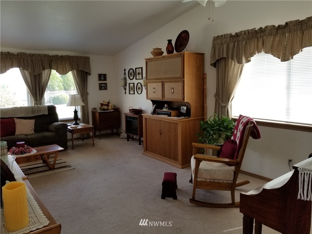 4330 169th Avenue Southwest Rochester, WA 98579 - Photo 16 of 24