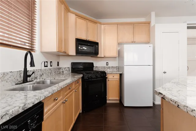 $1,975 | 3545 Las Animas Court, North Las Vegas, NV 89081