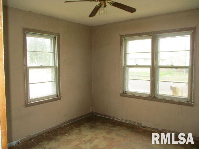 1409 South 9th Street Pekin, IL 61554 - Photo 4 of 14