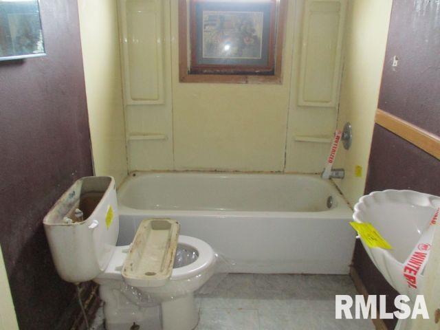 1409 South 9th Street Pekin, IL 61554 - Photo 6 of 14